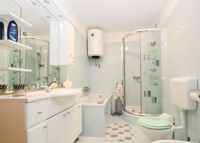 Apartment In Pula - Istrien 11064 Διαμέρισμα *