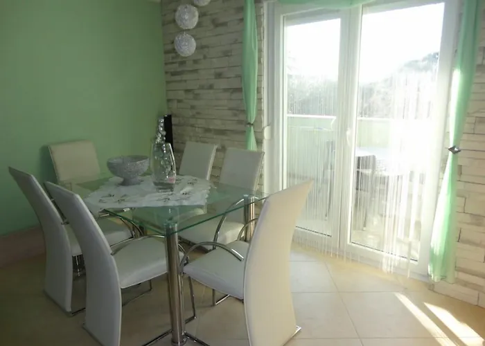 In - Istrien 11064 Apartment Pula