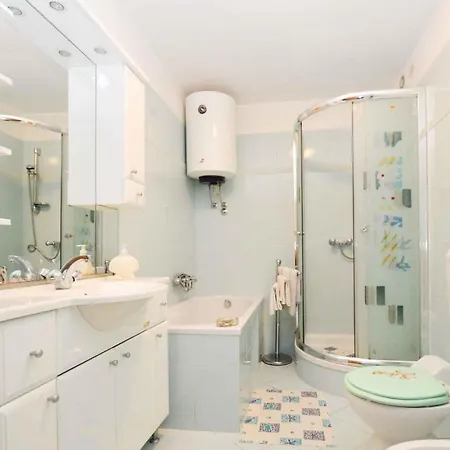 In - Istrien 11064 Daire *