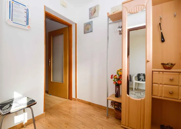 Apartment Apartment In Pula - Istrien 11064 *