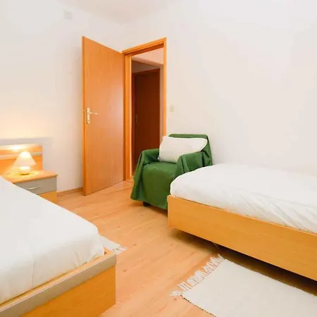 Lägenhet Apartment In Pula - Istrien 11064