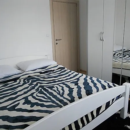 Lägenhet Apartment In Pula - Istrien 11064